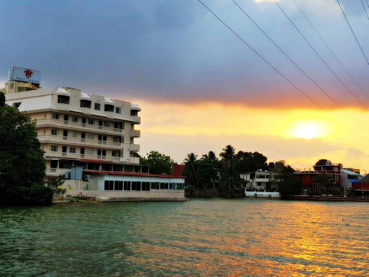 Hotel Graham Villahermosa Exteriör bild